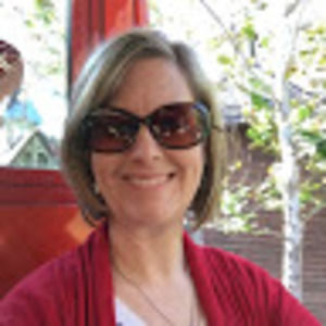 Meet your Posher, Alicia